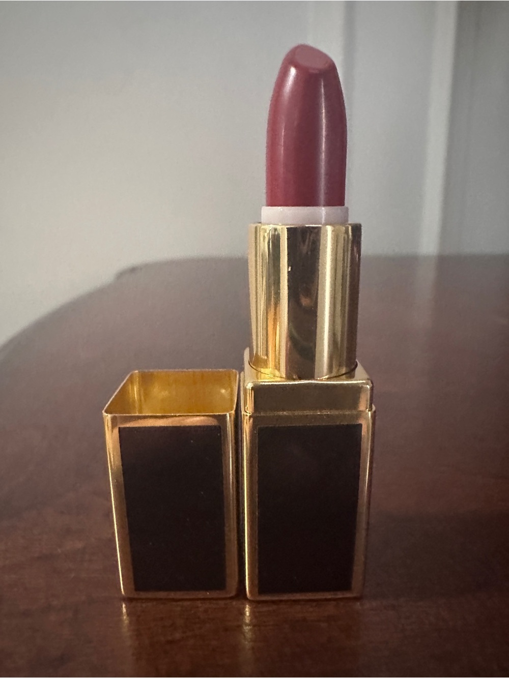 Tom ford mini lipstick- scarlet rouge